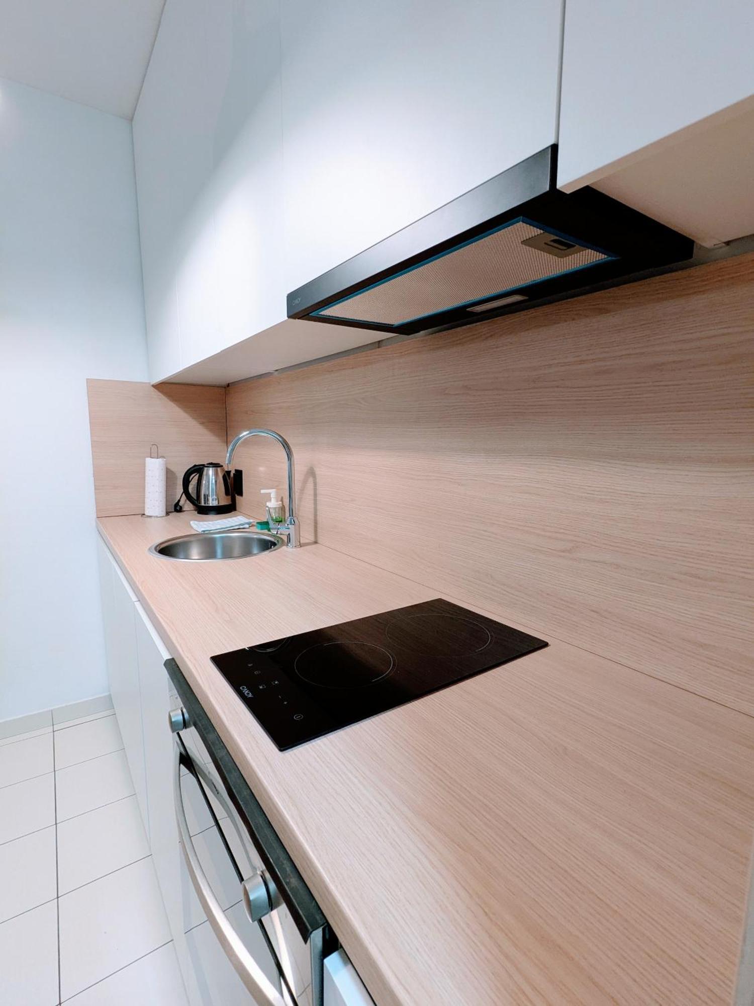 Doma-Lu Apartment-Near Airport And Highway- Free Parking Velika Mlaka エクステリア 写真